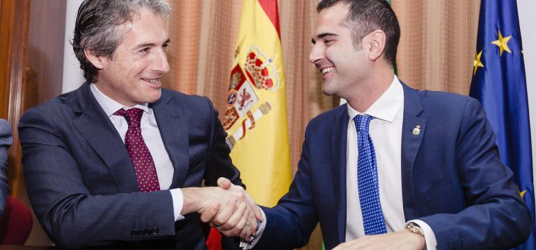 3-4-2017 alcalde con ministro Fomento, Iñigo de la Serna 3