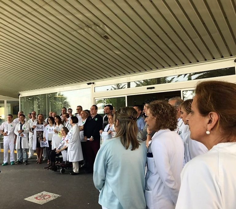 CONCENTRACIÓN MÉDICOS EN TORRECÁRDENAS