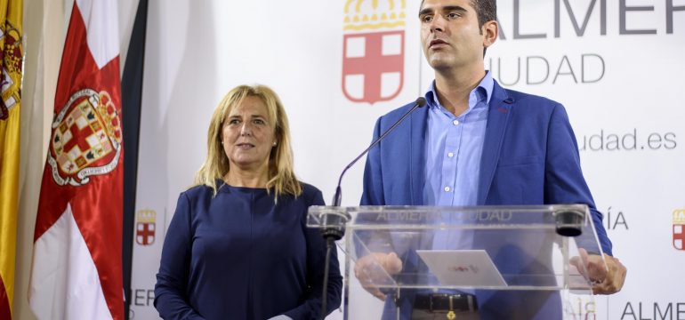 25-7-2018 alcalde programa empleo Almería T Forma 1