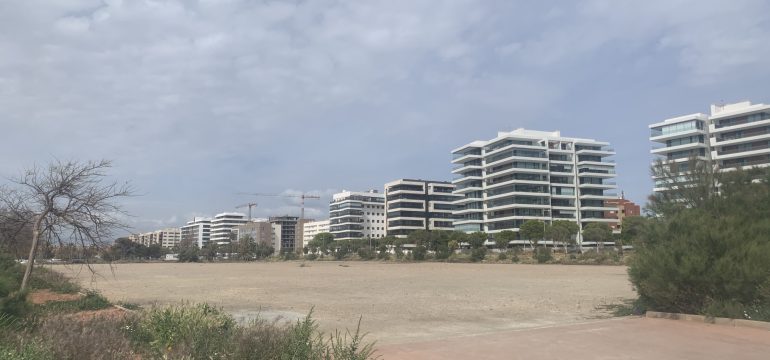 APARCAMIENTO-ILEGAL-CARAVANAS