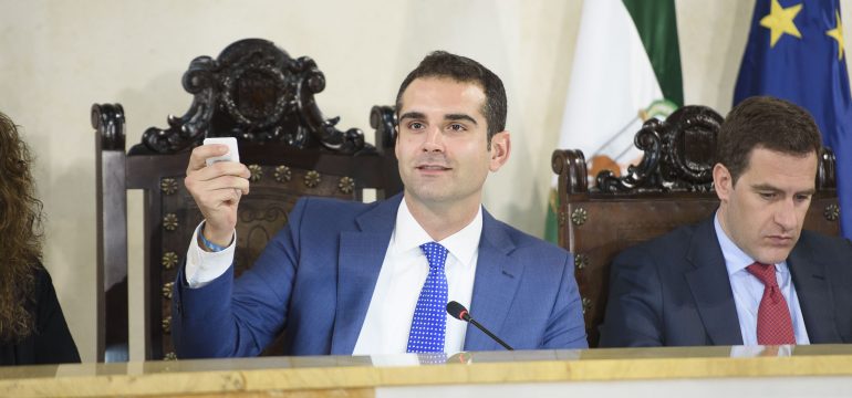 pleno ayto020
