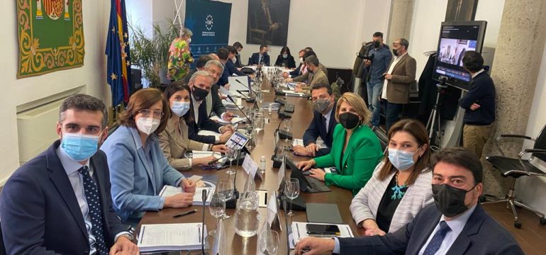 290322 REUNIÓN FEMP