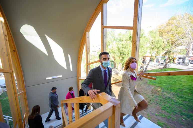 inauguración centro mujer00004