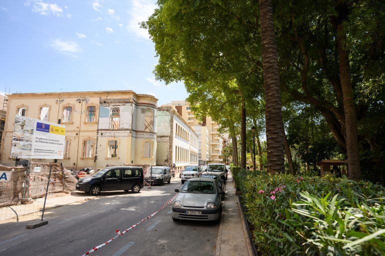 ayuntamiento-adjudica-obras-entorno-hospital-provincial