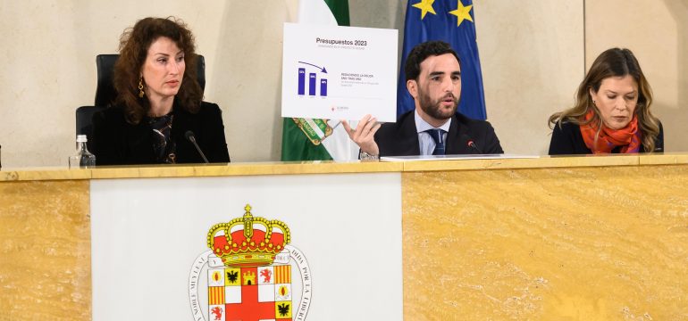 almeria-aprobacion-presupuestos-2023