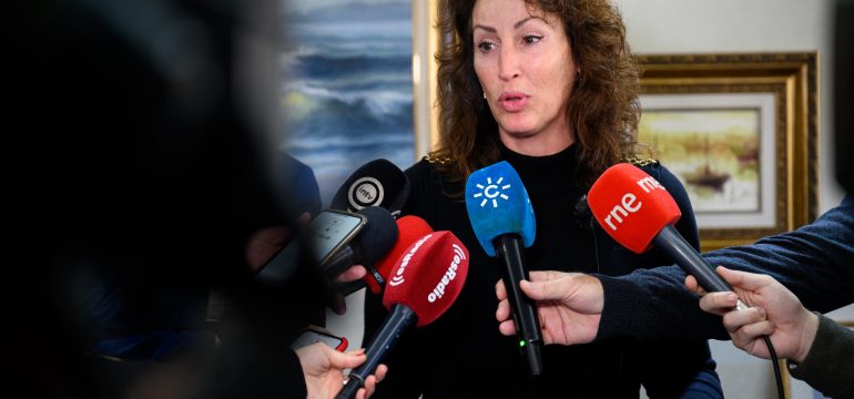 alcaldesa-reunion-alta-velocidad-almeria