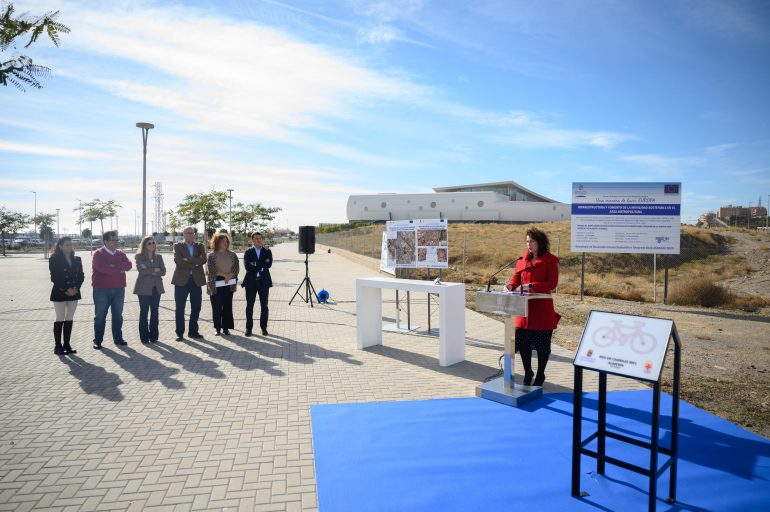 primera-piedra-carril-bici-almeria-huercal