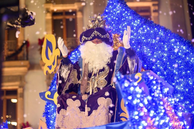 cabalgata-reyes-magos-almeria