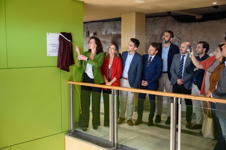 alcaldesa-museo-yacimiento-barrio-andalusi-almeria