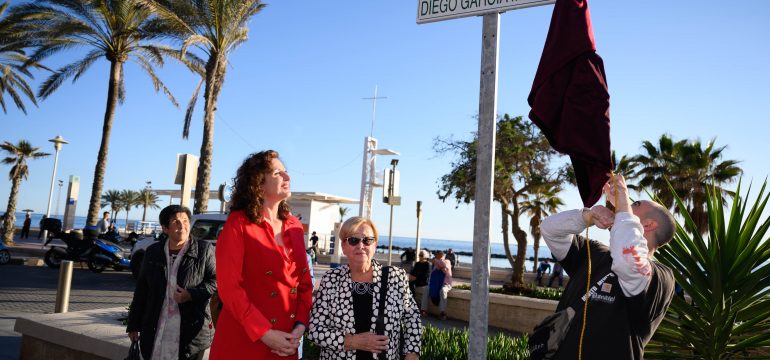 almeria-homenaje-plaza-diego-garcia