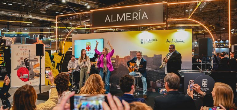 PRESENTACION-FITUR-AYTO