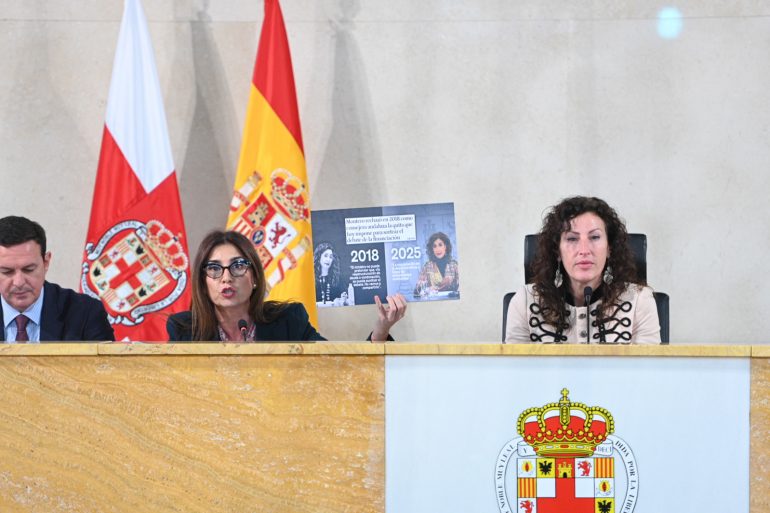 PLENO-MOCION-CONDONACION