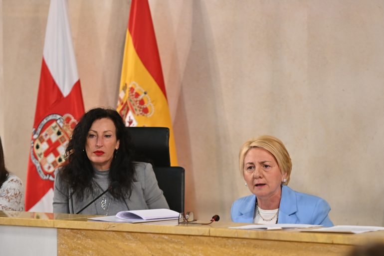 Eloísa Cabrera y alcaldesa