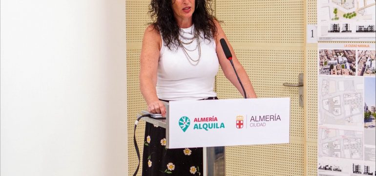 ALCALDESA PRESENTACIÓN ALMERÍA ALQUILA